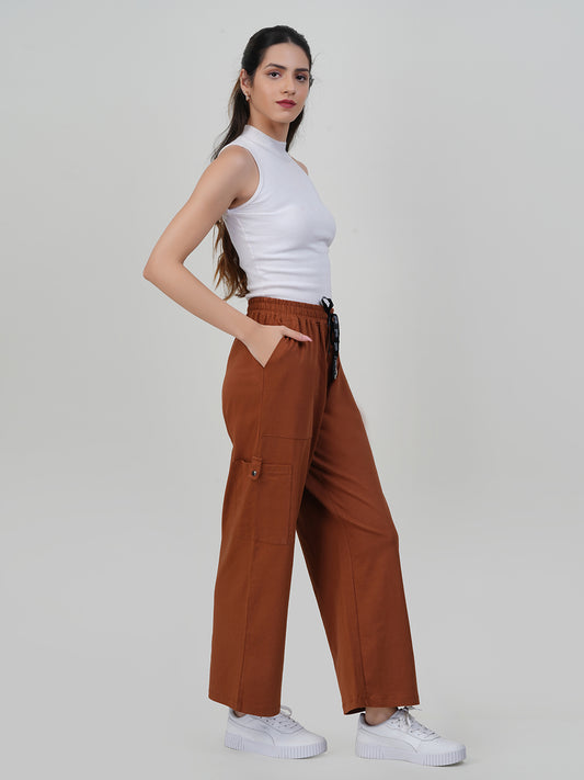 Women's Wide Leg Outdoor Cargo Track Pant image 2