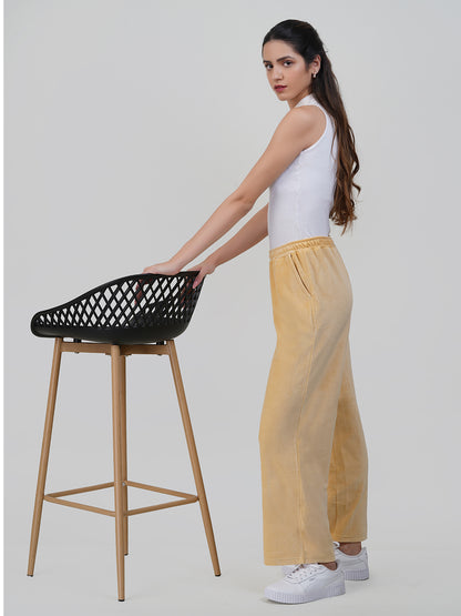Women's Wide Leg Velour Pant