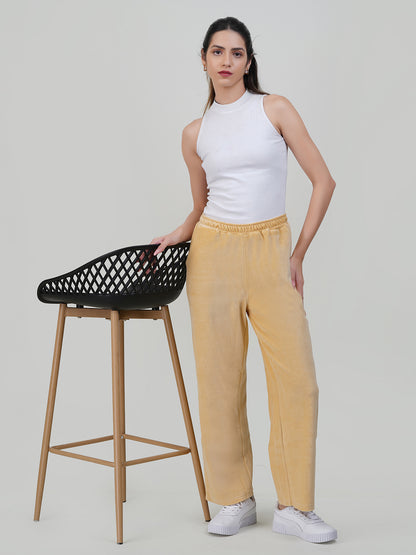 Women's Wide Leg Velour Pant